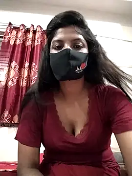 Queen-Any online show from 11/01/25, 05:29