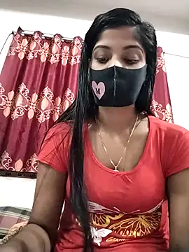 Queen-Any online show from 11/24/25, 10:54