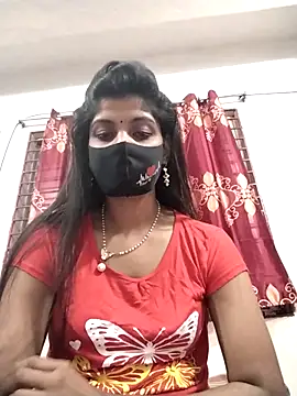 Queen-Any online show from 11/04/25, 10:02