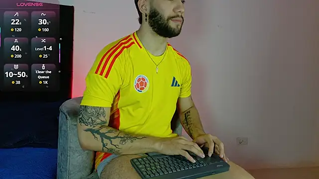 angel kyrozz online show from 03/26/26, 07:12