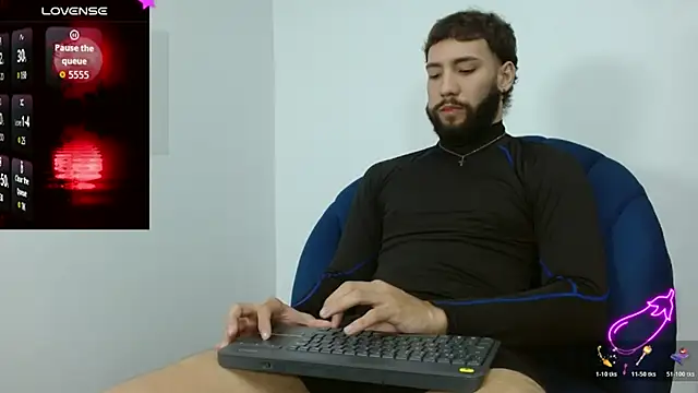 angel kyrozz online show from 11/27/25, 10:10