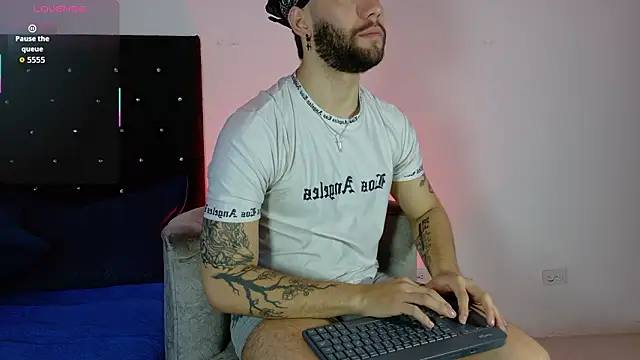 angel kyrozz online show from 03/23/26, 07:03