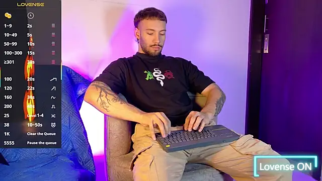 angel kyrozz online show from 06/08/26, 07:14