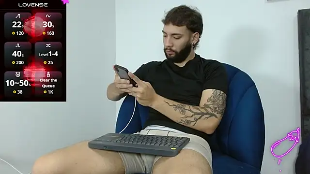 angel kyrozz online show from 11/23/25, 07:13