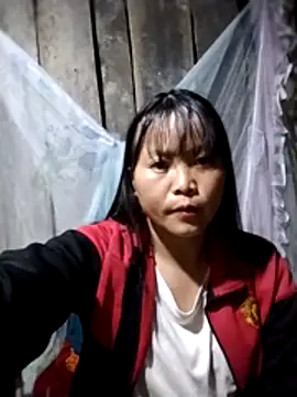 Snapshot of sumaybae chatting on 03/05/26, 12:35 sumaybae online show from 03/05/26, 12:35