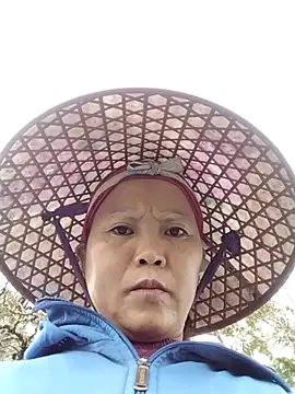 Snapshot of sumaybae chatting on 11/05/25, 03:09 sumaybae online show from 11/05/25, 03:09