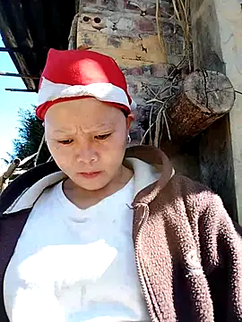 Snapshot of sumaybae chatting on 11/25/25, 05:08 sumaybae online show from 11/25/25, 05:08