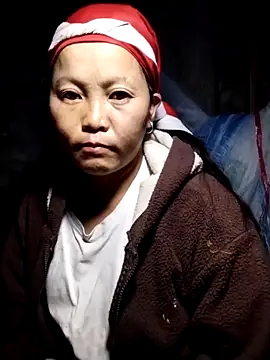 Snapshot of sumaybae chatting on 11/24/25, 03:12 sumaybae online show from 11/24/25, 03:12