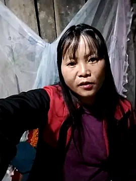 Snapshot of sumaybae chatting on 03/09/26, 05:05 sumaybae online show from 03/09/26, 05:05