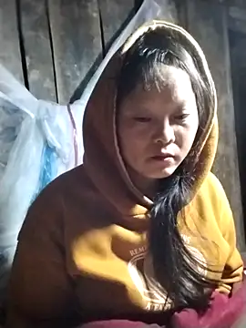 Snapshot of sumaybae chatting on 12/18/25, 08:56 sumaybae online show from 12/18/25, 08:56