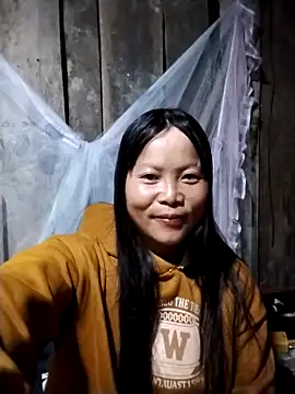 Snapshot of sumaybae chatting on 03/10/26, 05:28 sumaybae online show from 03/10/26, 05:28