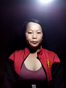 Snapshot of sumaybae chatting on 10/19/25, 09:17 sumaybae online show from 10/19/25, 09:17