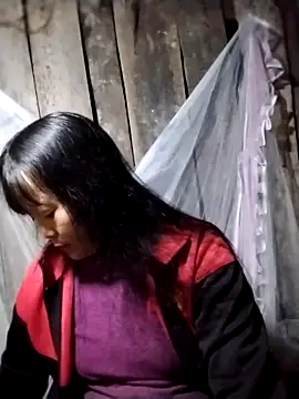 Snapshot of sumaybae chatting on 02/17/26, 12:13 sumaybae online show from 02/17/26, 12:13