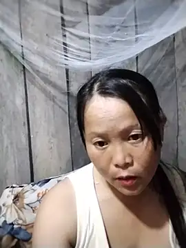 Snapshot of sumaybae chatting on 06/05/26, 12:11 sumaybae online show from 06/05/26, 12:11