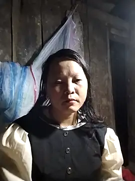 Snapshot of sumaybae chatting on 12/03/25, 05:45 sumaybae online show from 12/03/25, 05:45