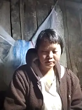 Snapshot of sumaybae chatting on 12/04/25, 08:19 sumaybae online show from 12/04/25, 08:19