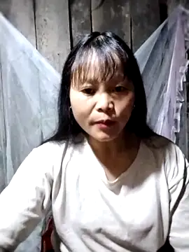 Snapshot of sumaybae chatting on 02/24/26, 12:44 sumaybae online show from 02/24/26, 12:44