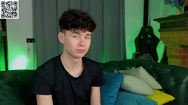 Cute Mike online show from 03/01/26, 08:09