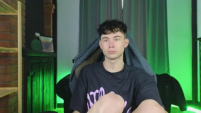 Cute Mike online show from 02/22/26, 05:10