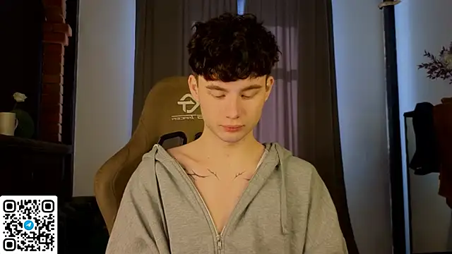 Cute Mike online show from 03/09/26, 04:49