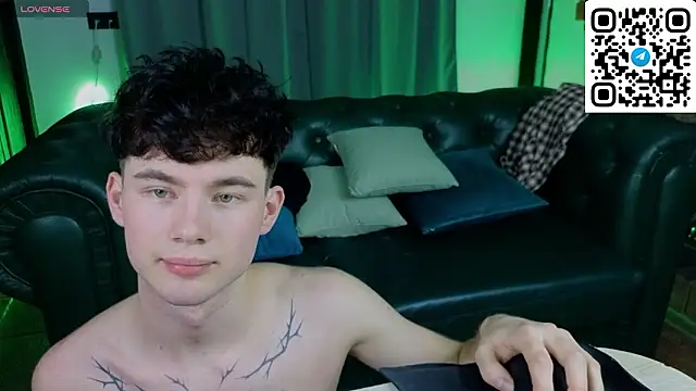 Cute Mike online show from 02/25/26, 08:52