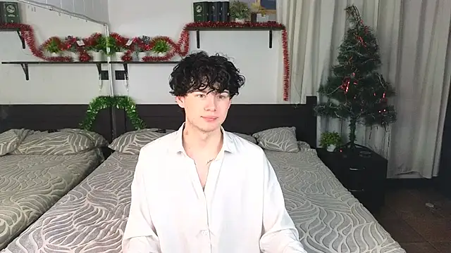 Cute Mike online show from 01/11/26, 01:07