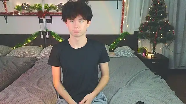 Cute Mike online show from 12/14/25, 09:20