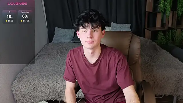 Cute Mike online show from 11/01/25, 06:13