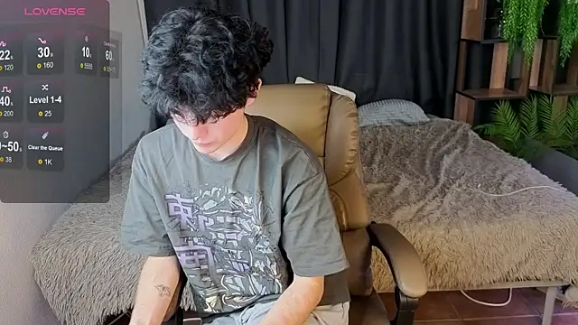 Cute Mike online show from 11/03/25, 02:31