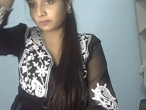 Joya 7 online show from 11/19/25, 02:55