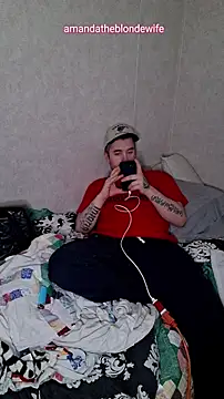 amandatheblondewife online show from 04/14/26, 10:53