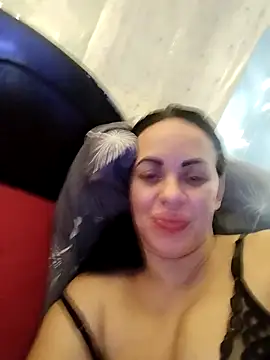 Stefaniyaxq online show from 11/14/25, 10:57