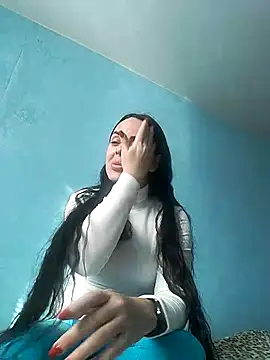 Stefaniyaxq online show from 11/21/25, 08:46