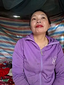 miomio-12 online show from 04/05/26, 12:17