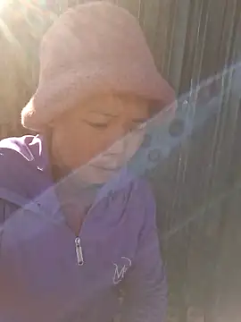 miomio-12 online show from 02/06/26, 08:32