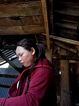 miomio-12 online show from 04/03/26, 12:50