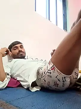 shohrab hot online show from 12/16/25, 10:19