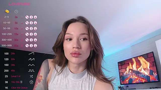 Jade Lumin online show from 10/27/25, 10:27