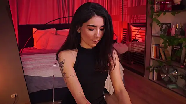 YokoKoko  online show from 12/23/25, 05:51