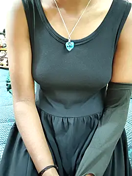 Snapshot of Chennai-couples chatting on 11/05/25, 05:43 Chennai-couples online show from 11/05/25, 05:43