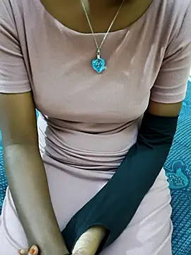 Snapshot of Chennai-couples chatting on 11/08/25, 07:06 Chennai-couples online show from 11/08/25, 07:06