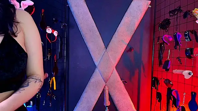 mranii queen bdsm  online show from 12/20/25, 04:37