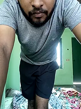 Snapshot of hemcrazy chatting on 10/25/25, 05:17 hemcrazy online show from 10/25/25, 05:17