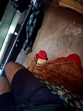 Snapshot of hemcrazy chatting on 11/01/25, 05:14 hemcrazy online show from 11/01/25, 05:14