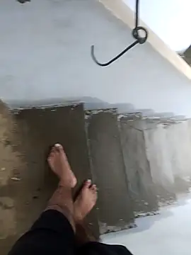 Snapshot of hemcrazy chatting on 10/23/25, 01:37 hemcrazy online show from 10/23/25, 01:37