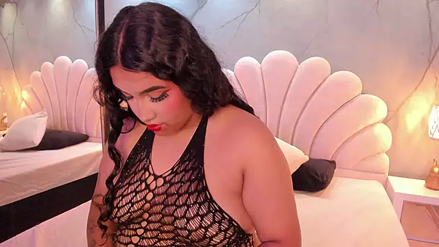 CatalinaCoopper online show from 11/04/25, 04:27