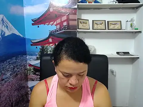 Biigg xxx online show from 11/28/25, 01:44