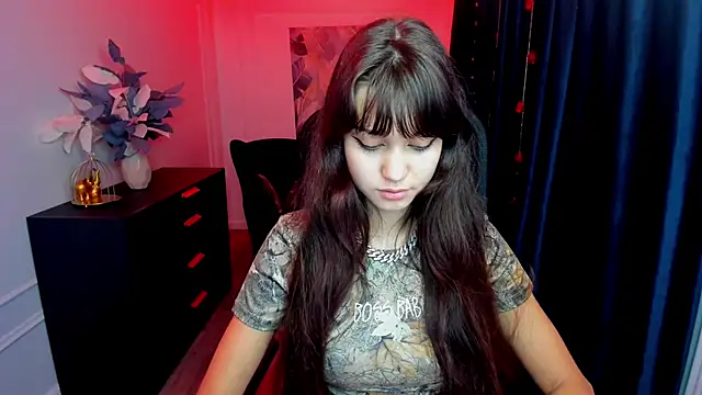 TiffanyYounge online show from 11/15/25, 04:16