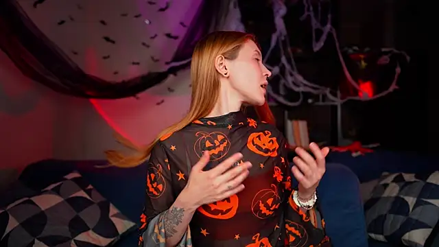 SsonicPorn online show from 10/31/25, 05:20