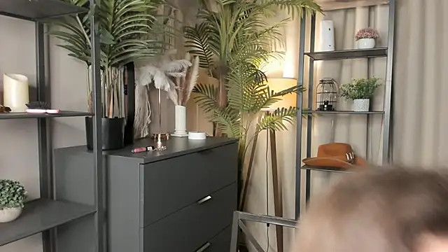 Snapshot of ThelmaJusto chatting on 11/07/25, 03:38 ThelmaJusto online show from 11/07/25, 03:38